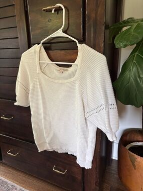 Lightweight White Knit Short-Sleeve Sweater